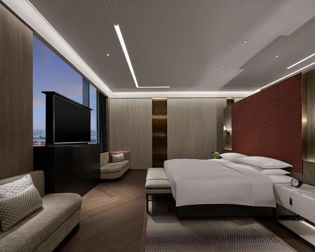Hotel Hyatt Regency Songjiang 5*